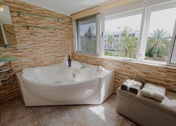 Adosado En Costa Adeje 美洲海滩